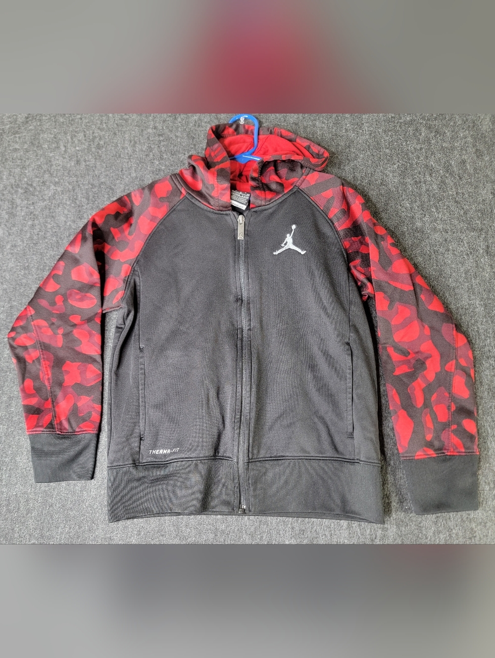 Nike Air Jordan Youth Therma Fit Full Zip Hooded Jacket Sz Small 8-10 Black Red
